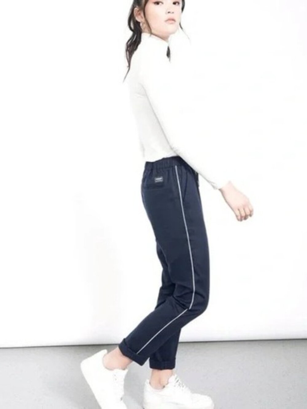 Wildfang Essental Piped Drawstring Pant